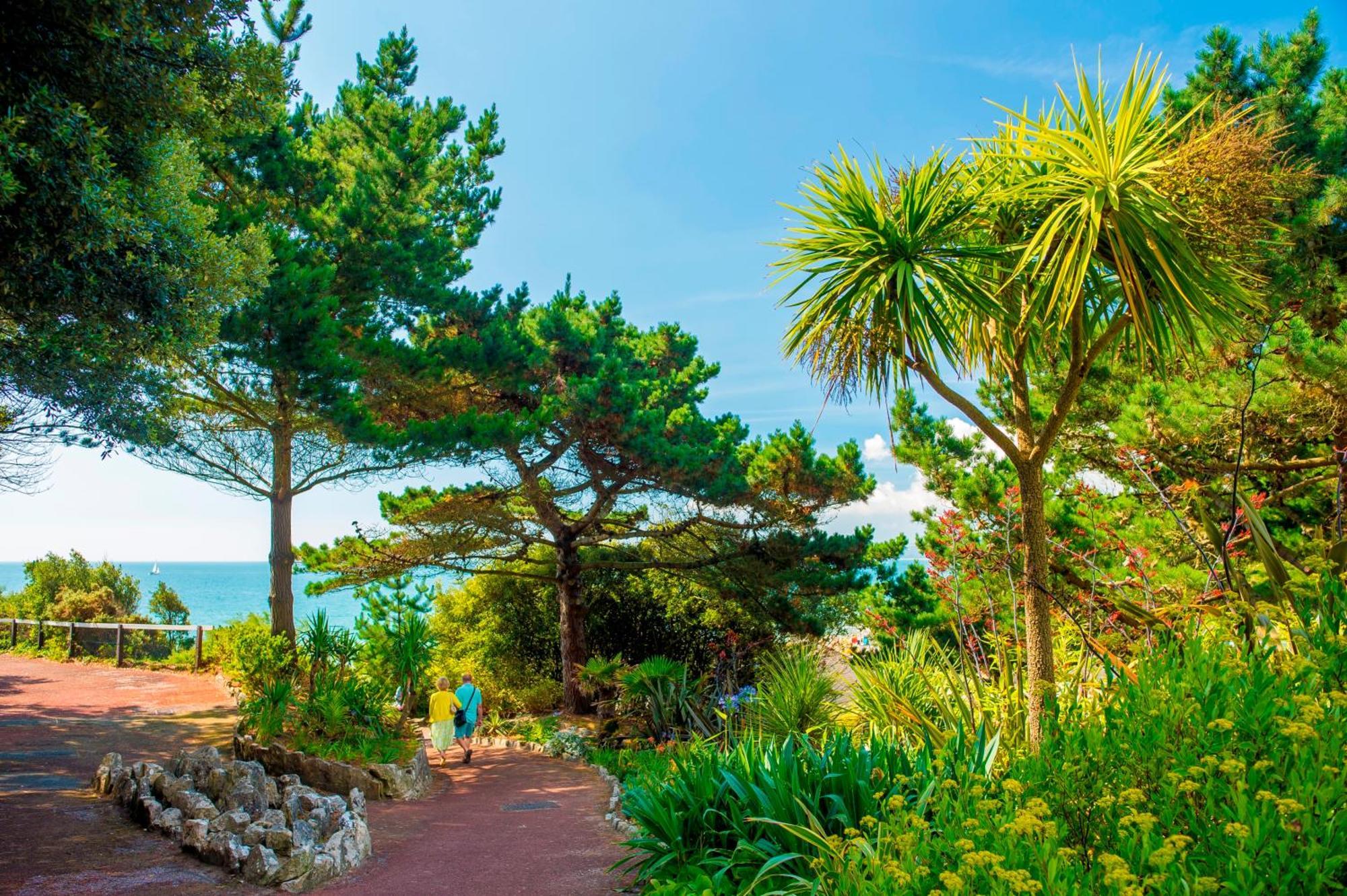 Bournecoast - Clifftop Apartment With Garden -Fm827 Bournemouth Eksteriør billede